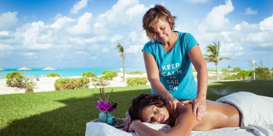 The Tuscany On Grace Bay Ngoại thất bức ảnh